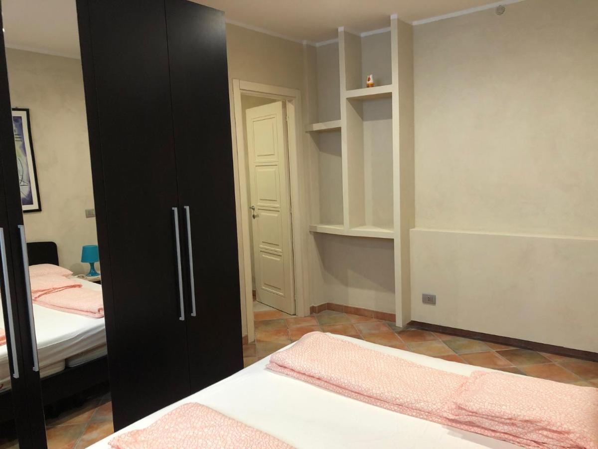 La Casa Blu Apartment Montegrosso dʼAsti Екстериор снимка