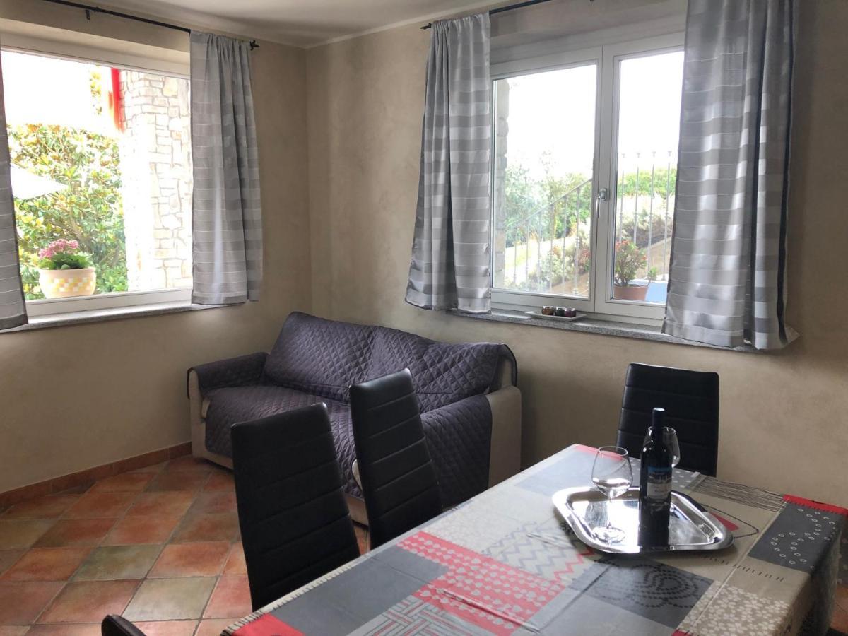 La Casa Blu Apartment Montegrosso dʼAsti Екстериор снимка